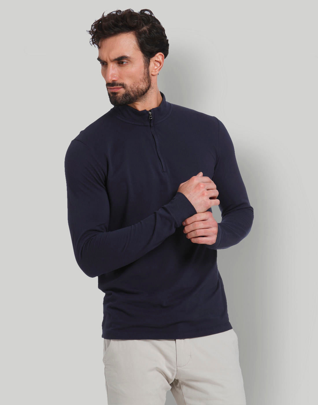 Blue Pullover