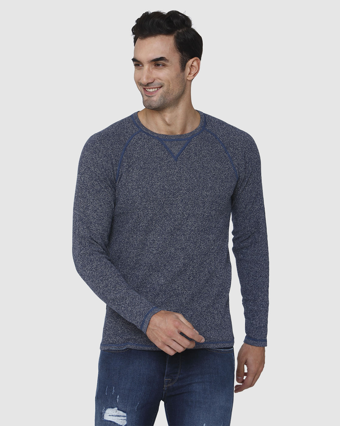 Blue Pullover
