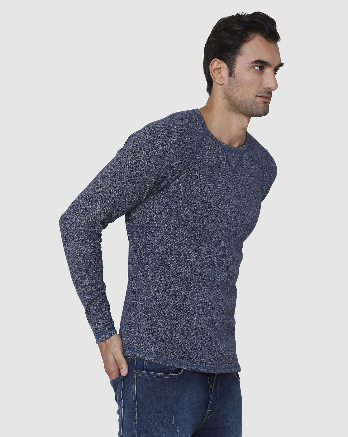 Blue Pullover
