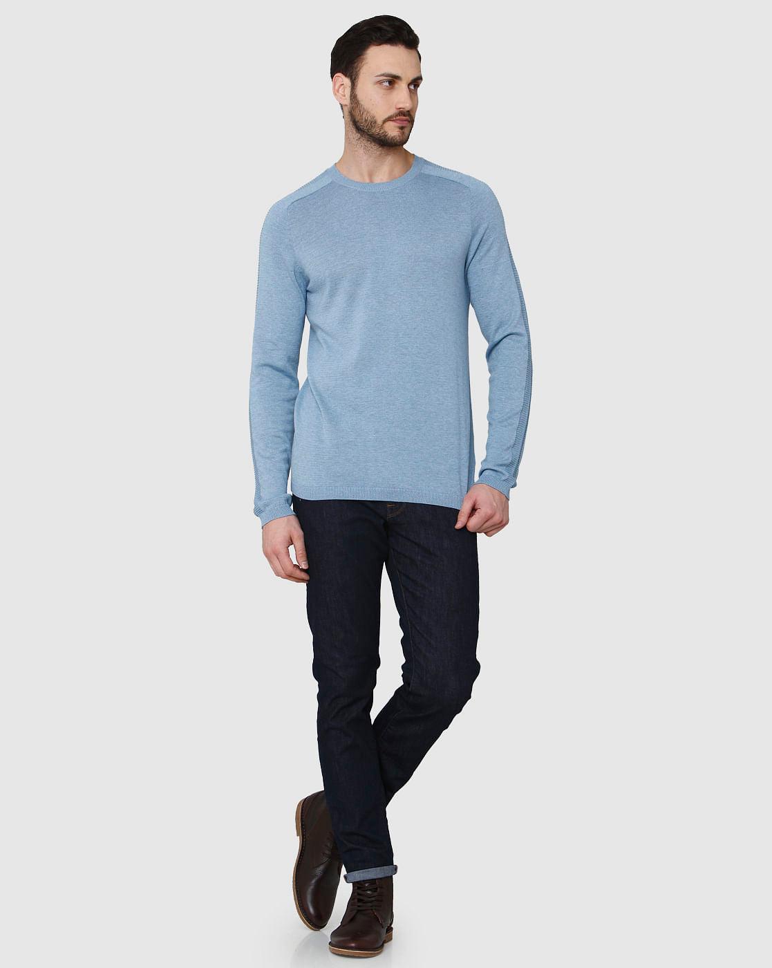 Blue Pullover