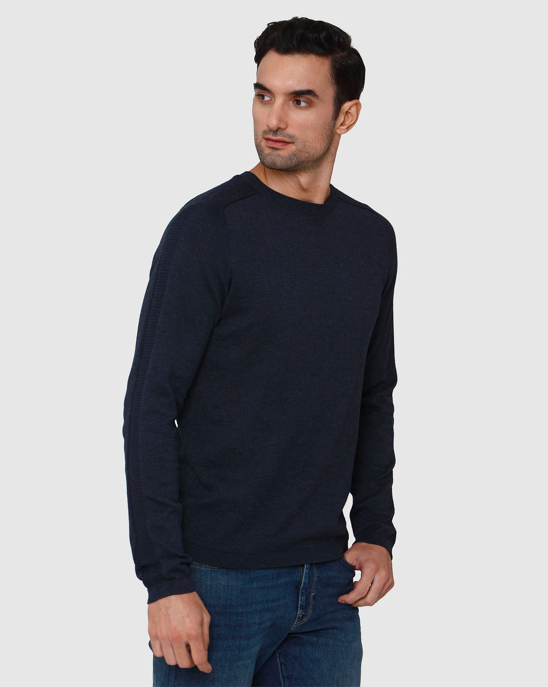 Blue Pullover