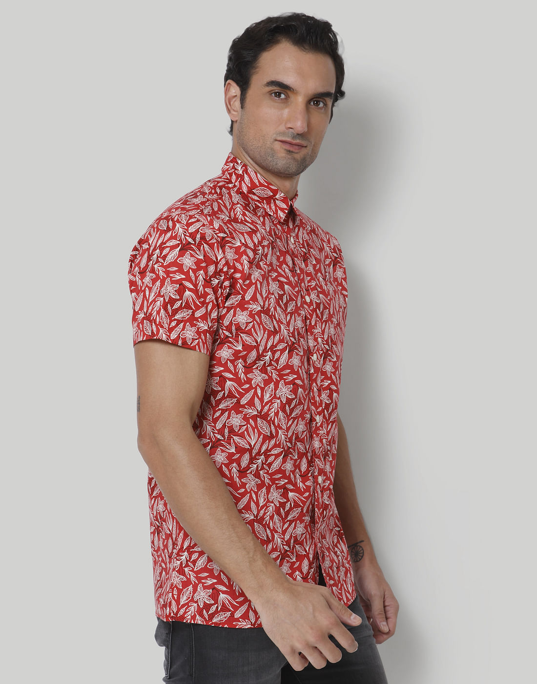 Red Floral Print Short Sleeves Shirt
