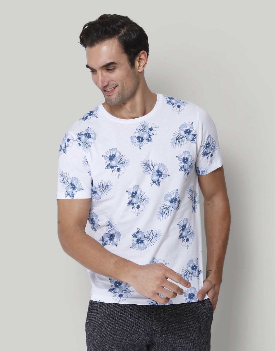 White Floral Print Crew Neck T-Shirt
