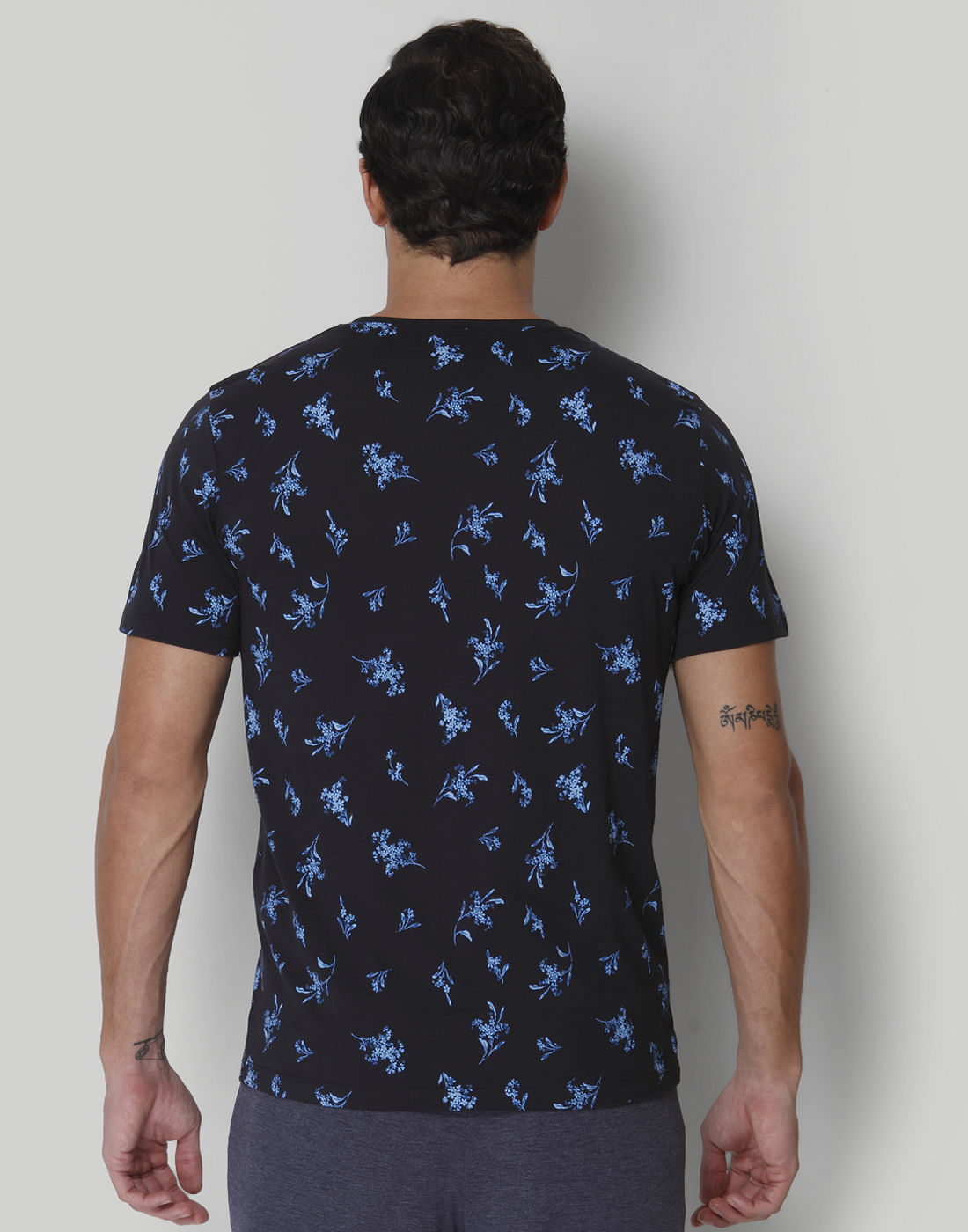 Black Floral Print Crew Neck T-Shirt