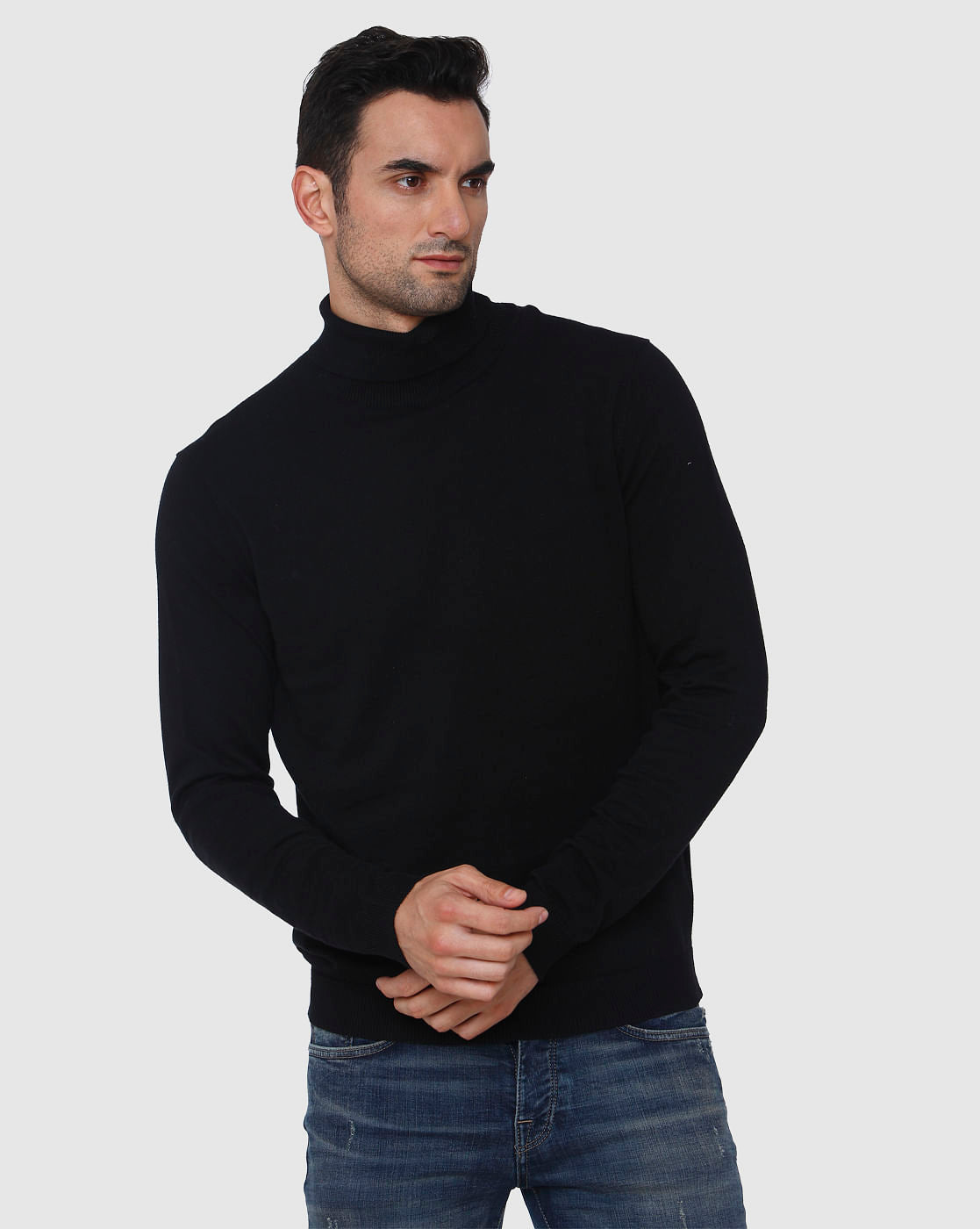 Black Pullover