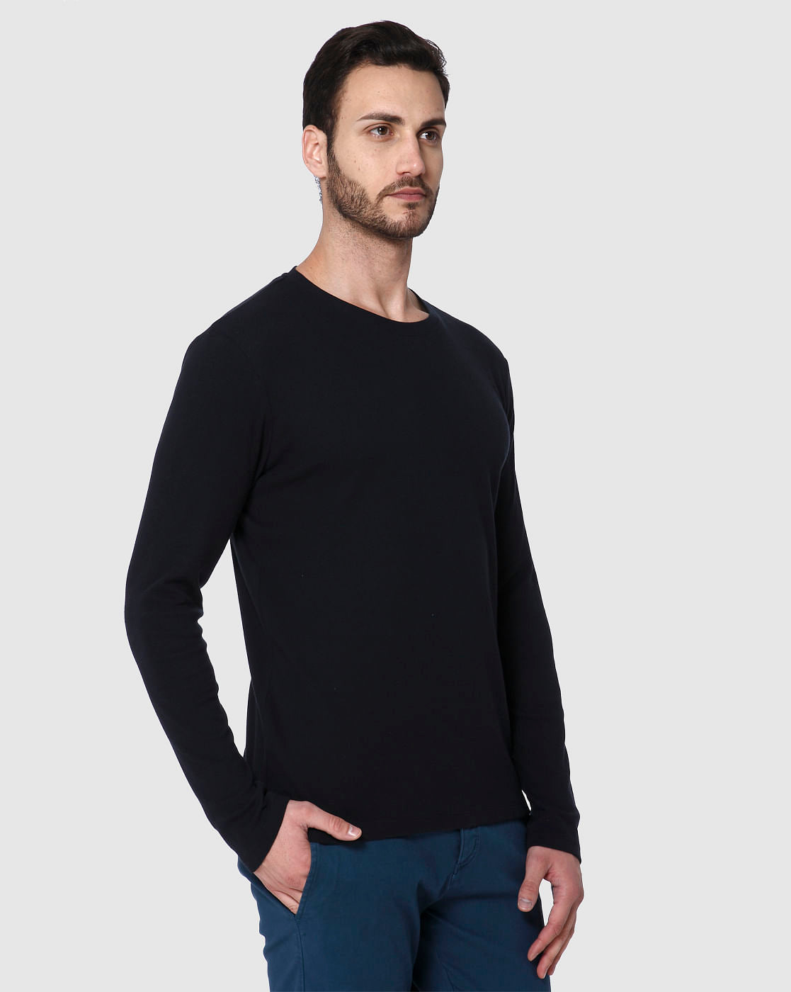 Black Crew Neck Pullover