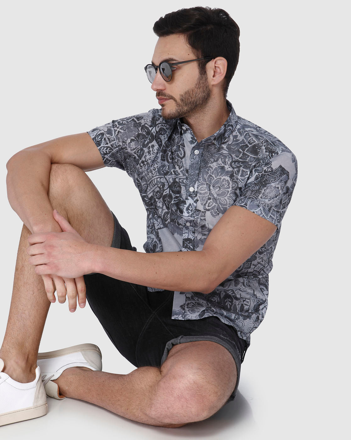 Black Floral Print Short Sleeves Shirt