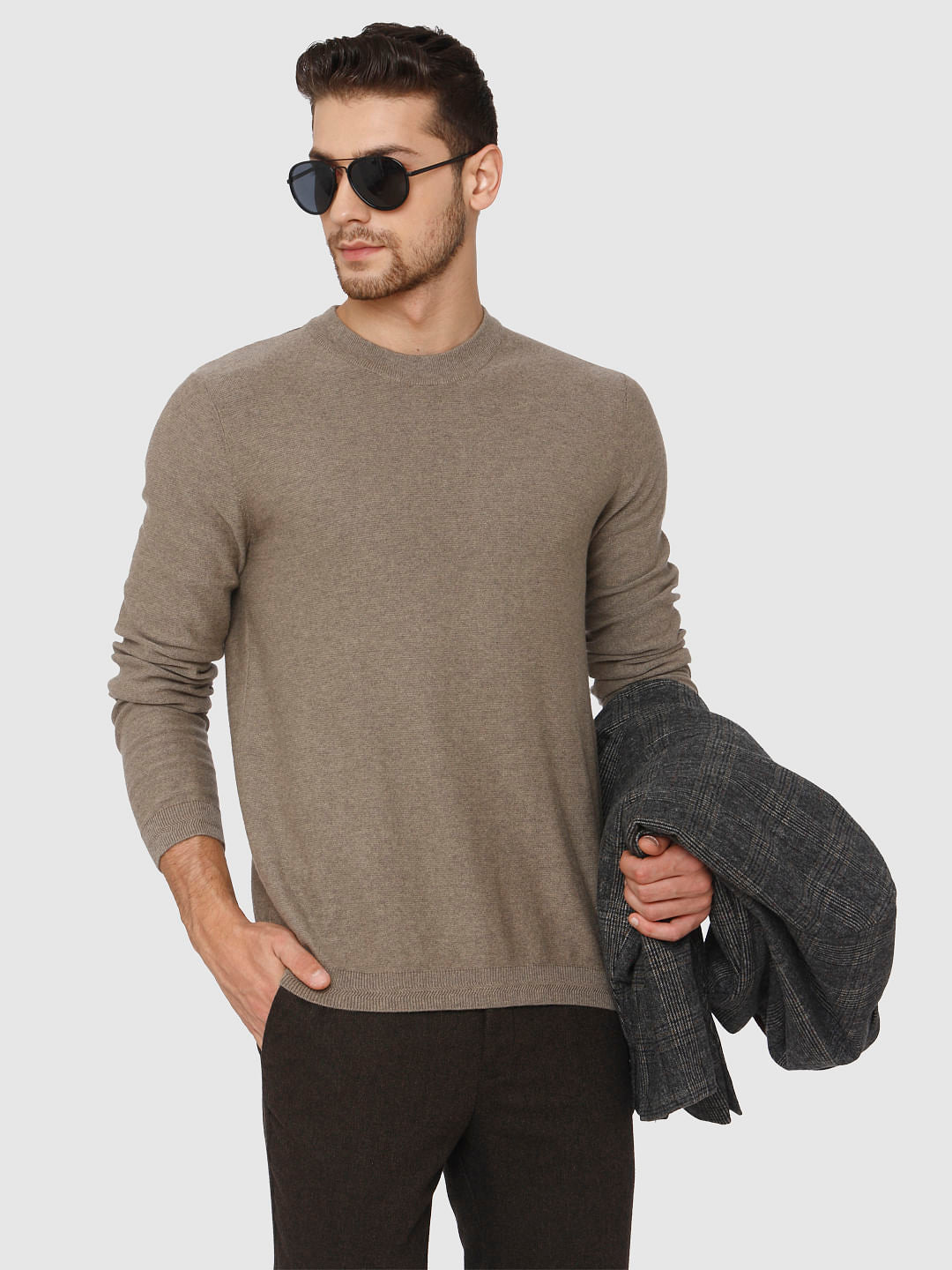 Brown Pullover