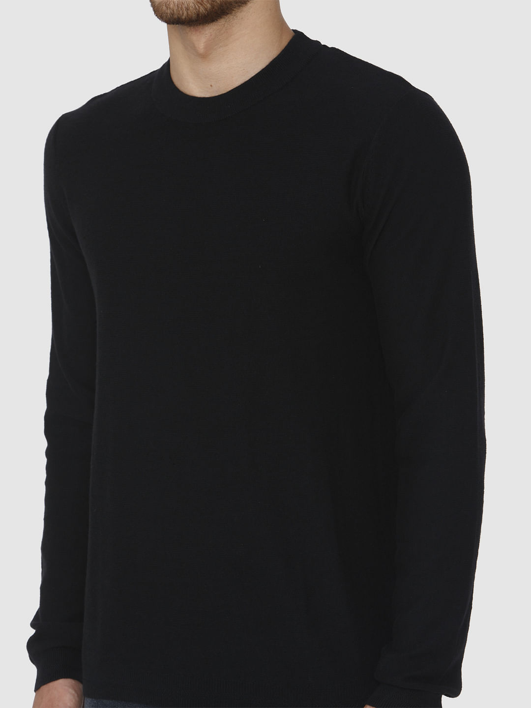 Black Pullover