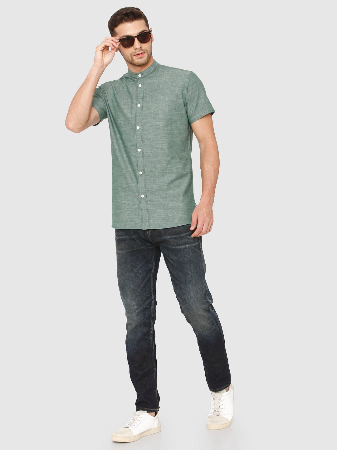 Green Slim Fit Short Sleeves Shirt