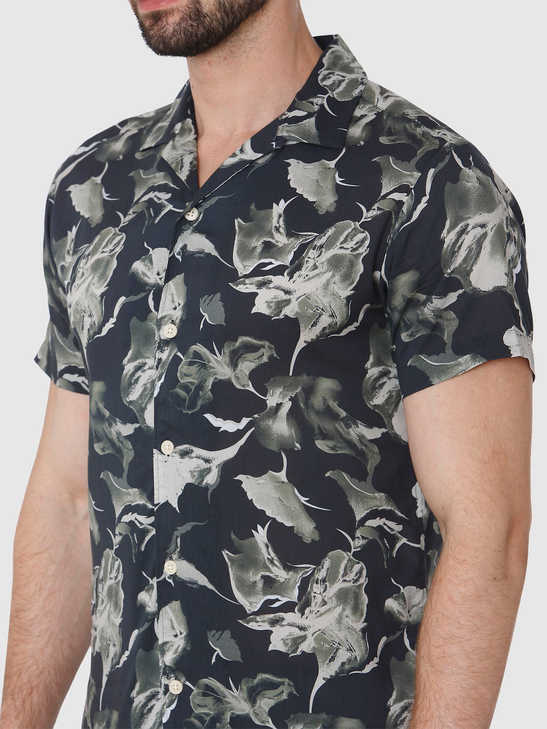 Black All Over Print Short Sleeves Shirt
