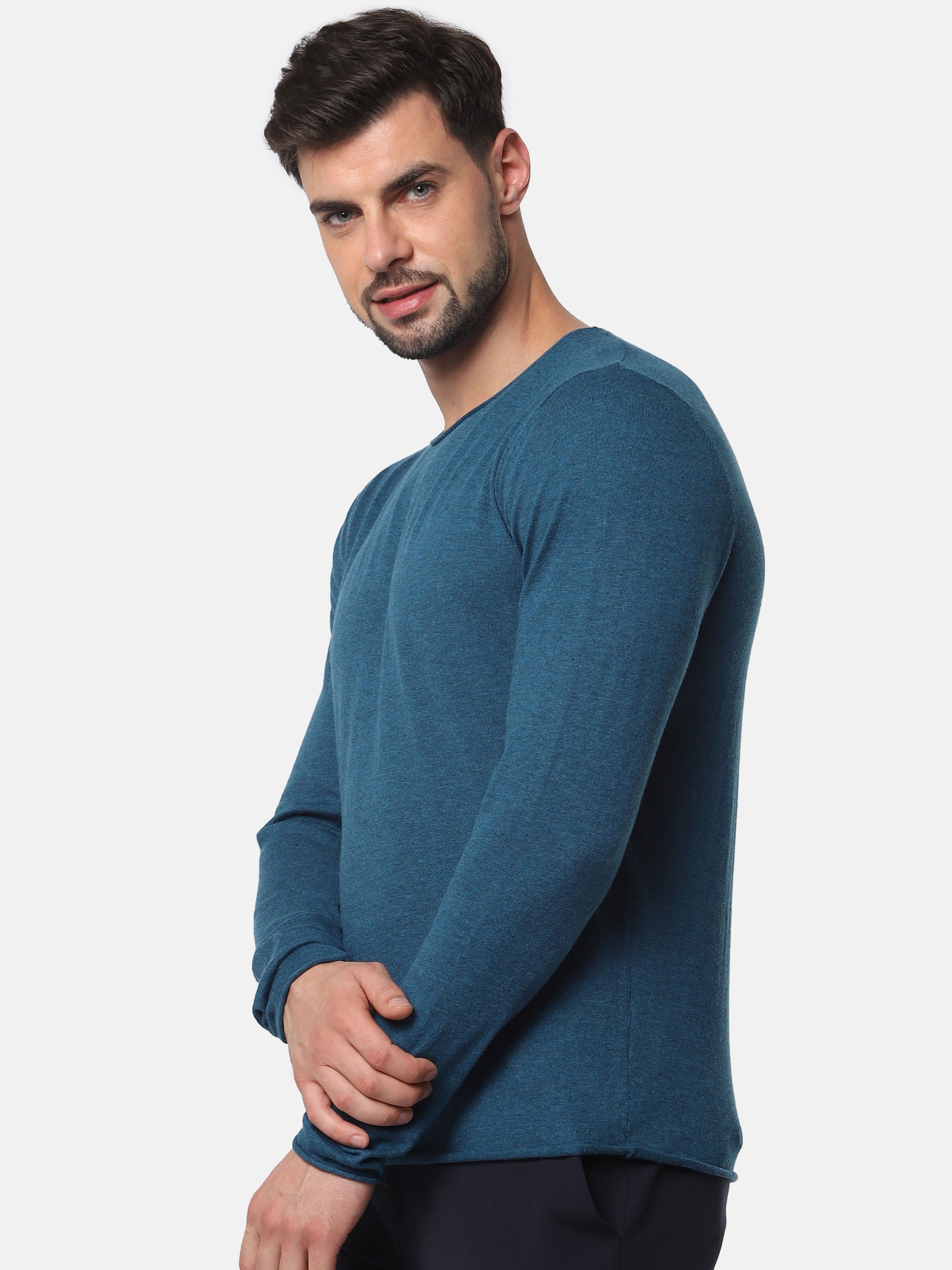 Blue Pullover