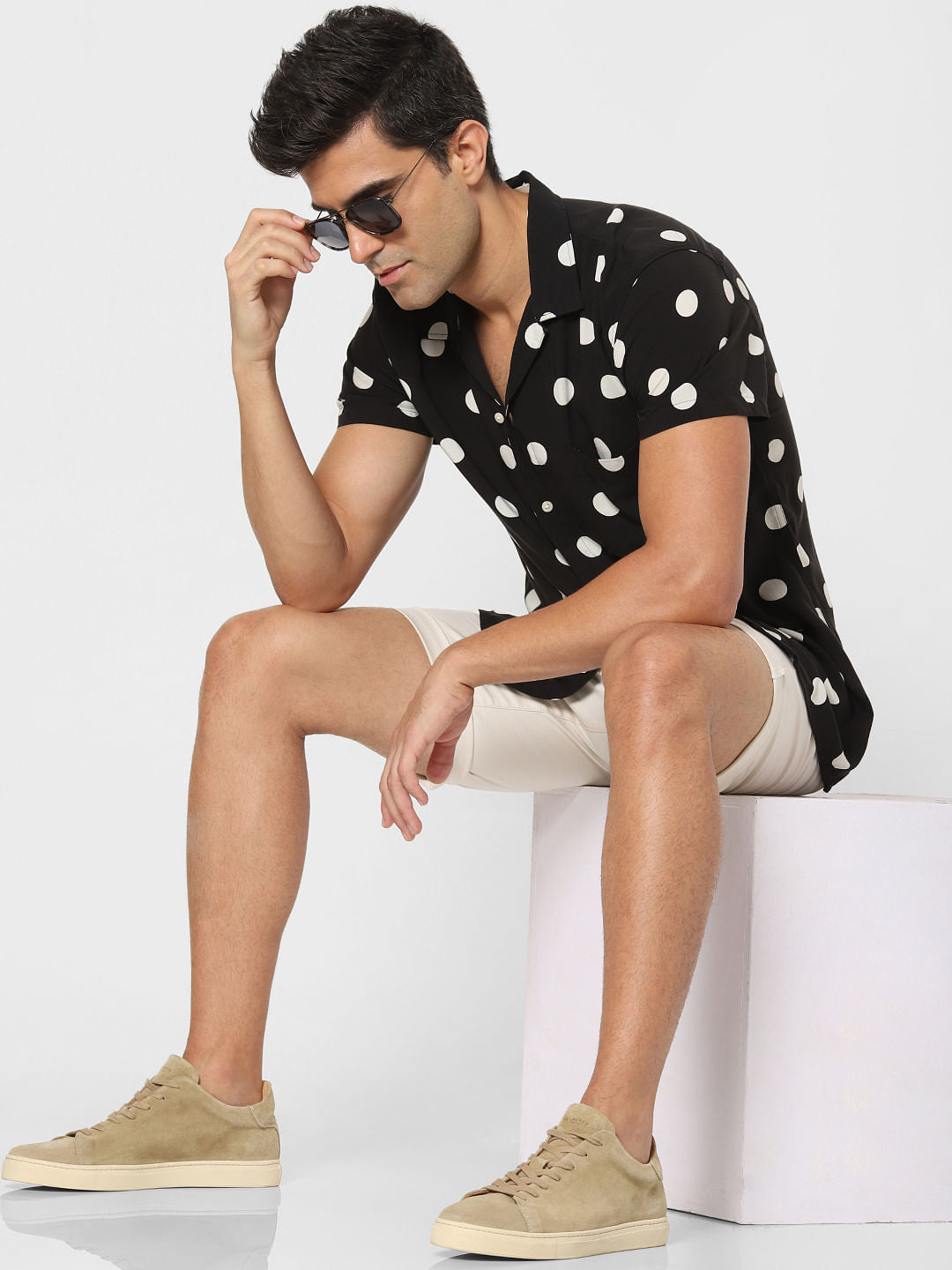 Black Polka Dot Short Sleeves Shirt