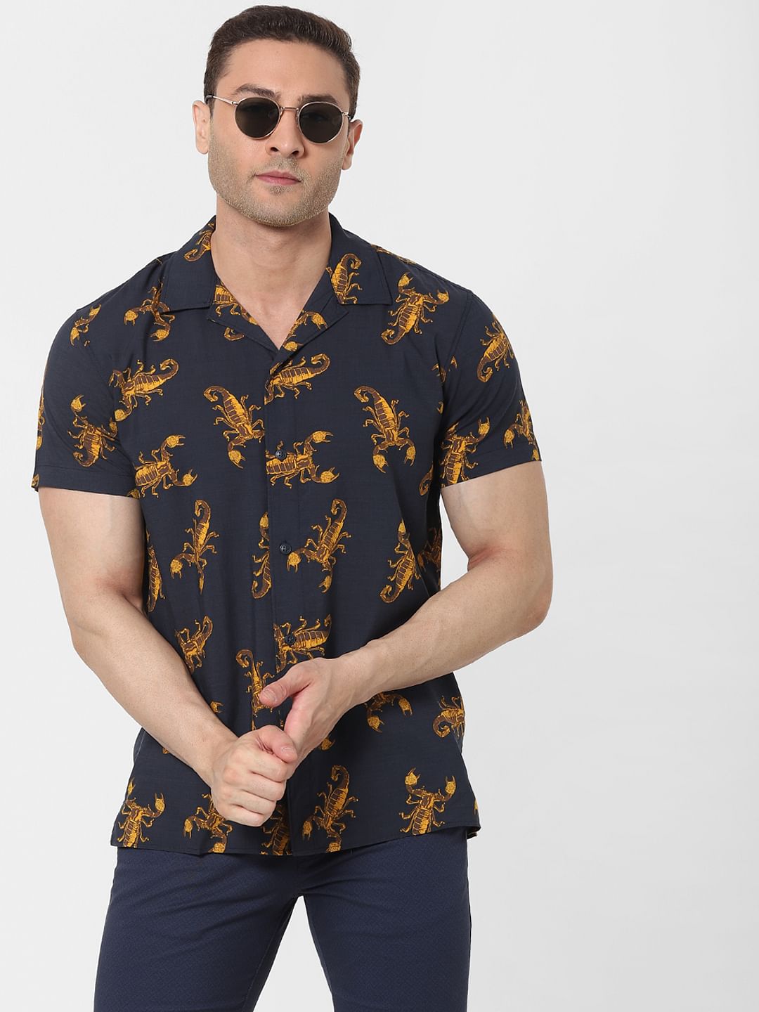 Navy Blue Scorpion Print Short Sleeves Shirt
