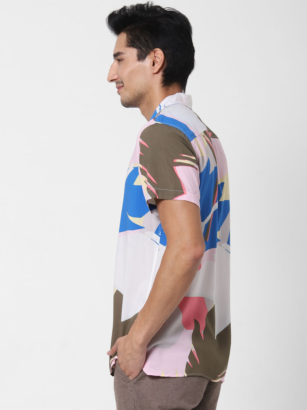 White Abstract Print Short Sleeves Shirt