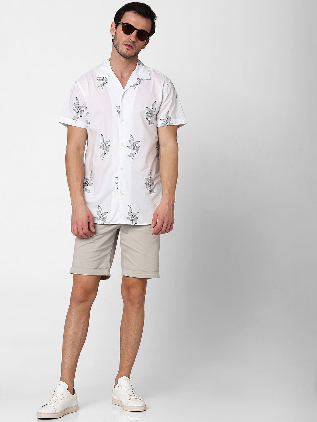 White All Over Print Short Sleeves Shirt