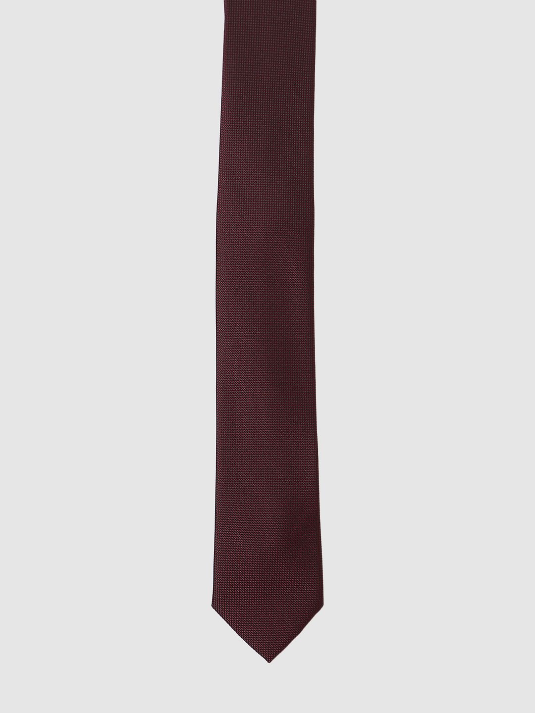 Maroon Textured Tie