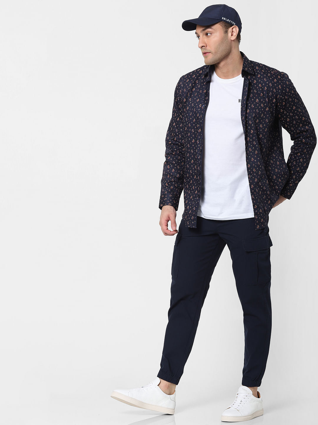 Blue Mid Rise Tapered Fit Pants