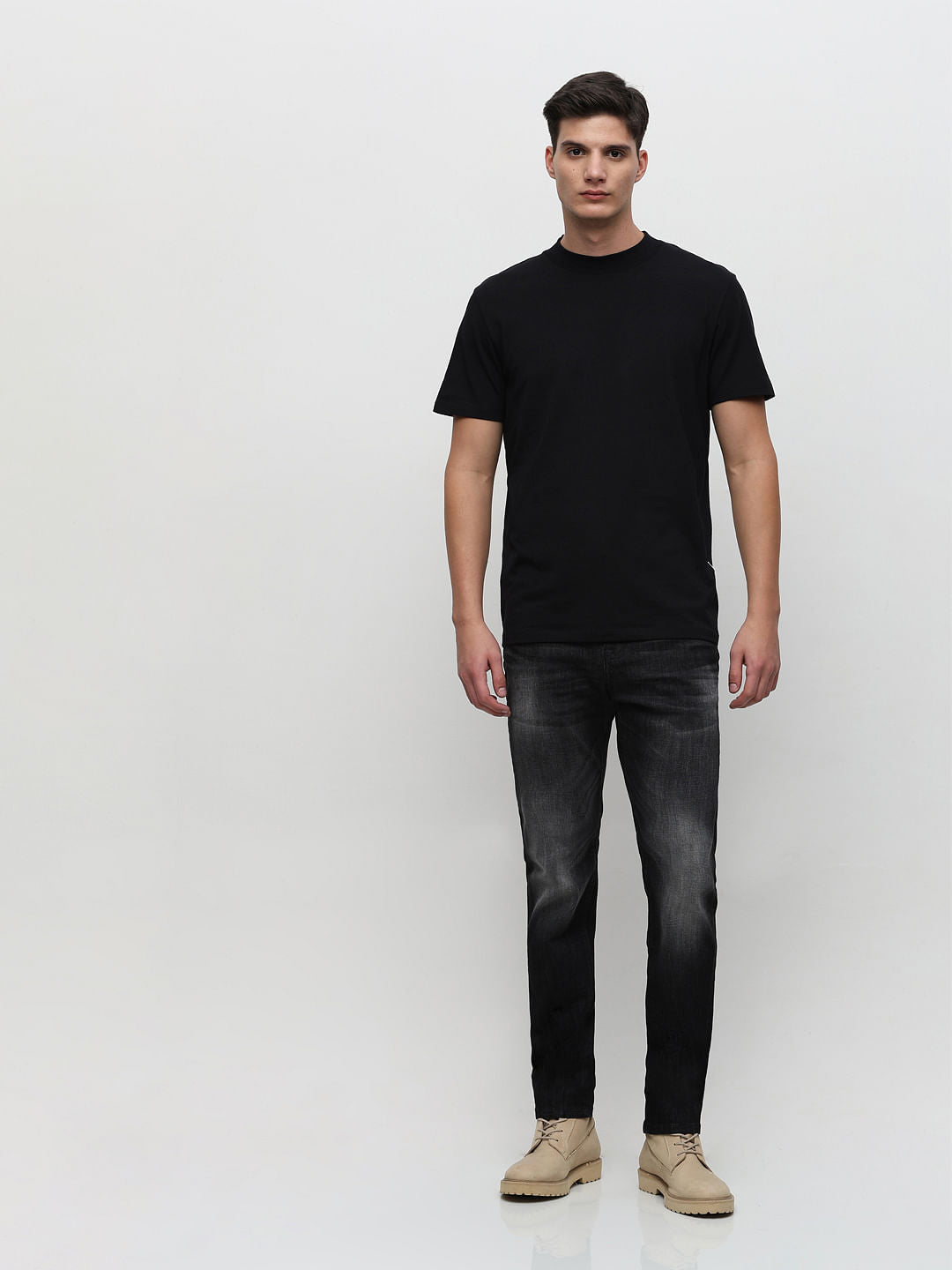 Black Solid Crew Neck T-shirt