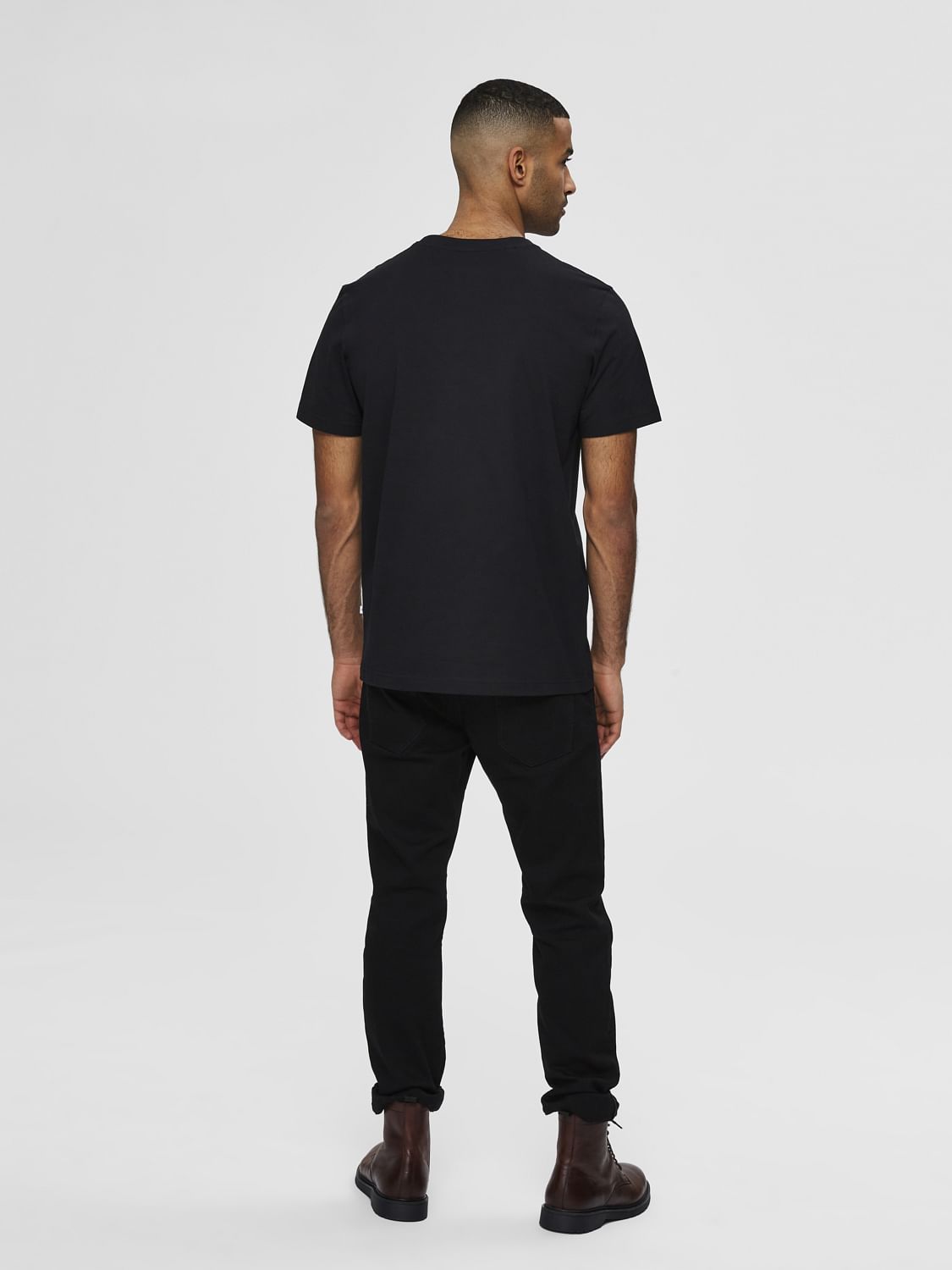 Black Organic Cotton T-Shirt