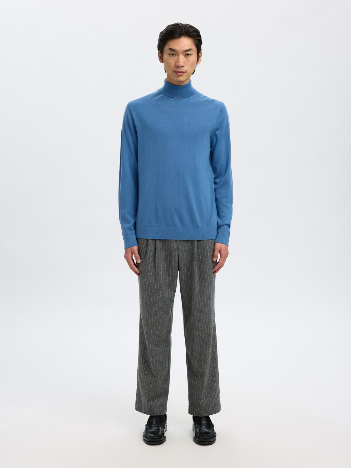 Blue Merino Wool Turtleneck Pullover