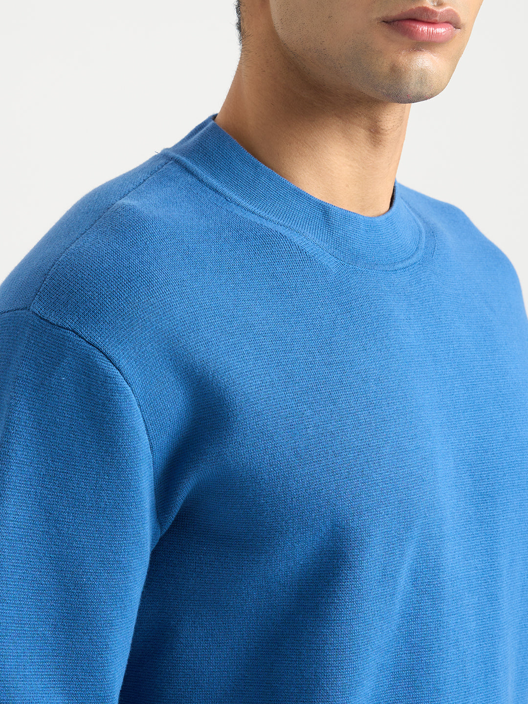 Mock Neck Light Knit - Blue