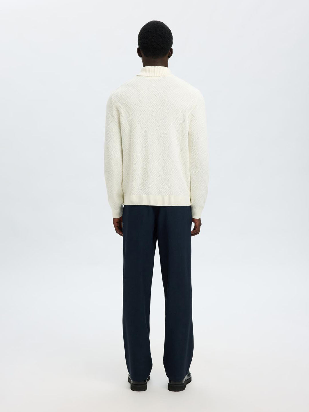 Organic Cotton Structured Turtleneck Pullover - Off-White