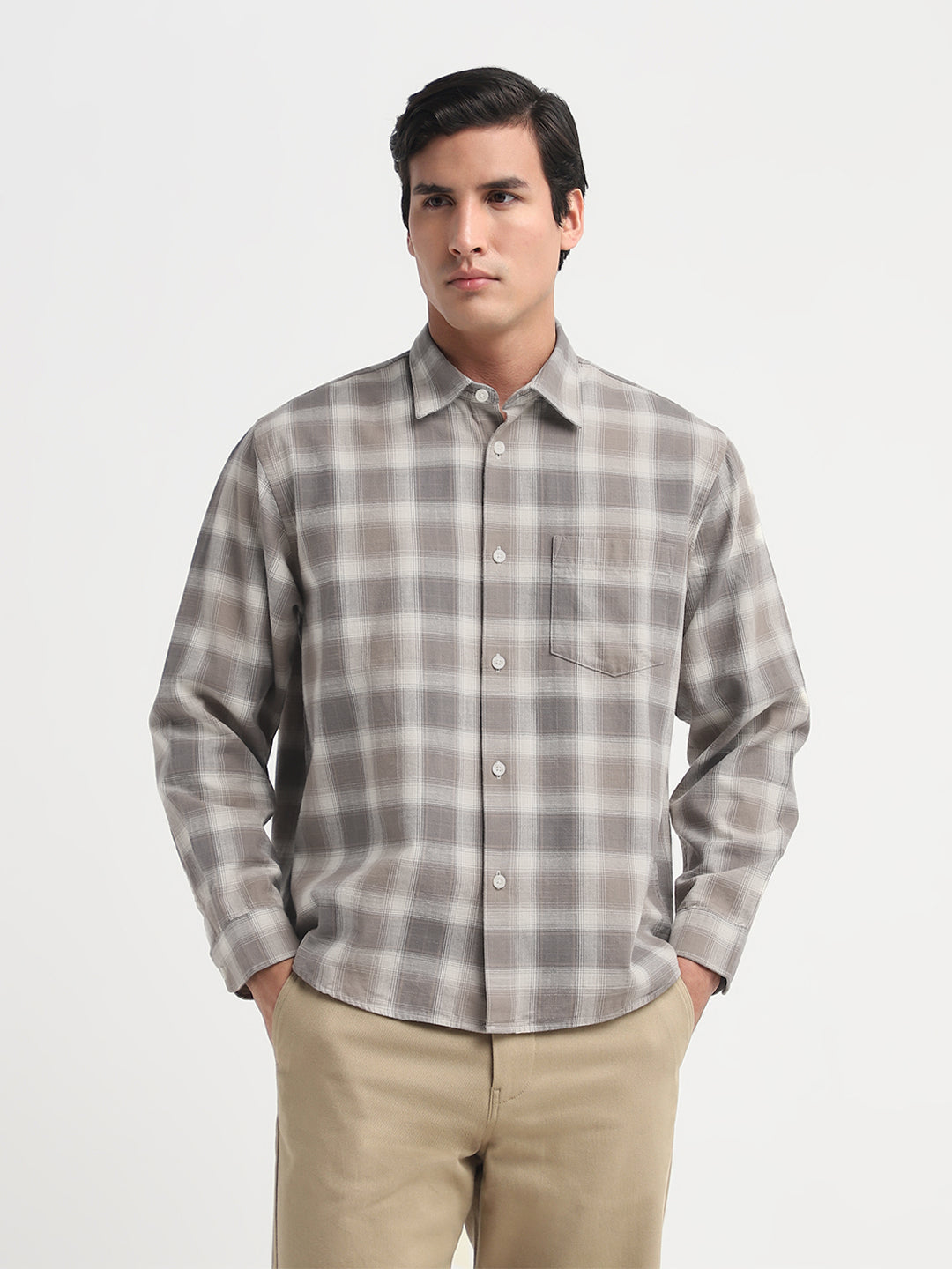 Spread Collar Check Shirt