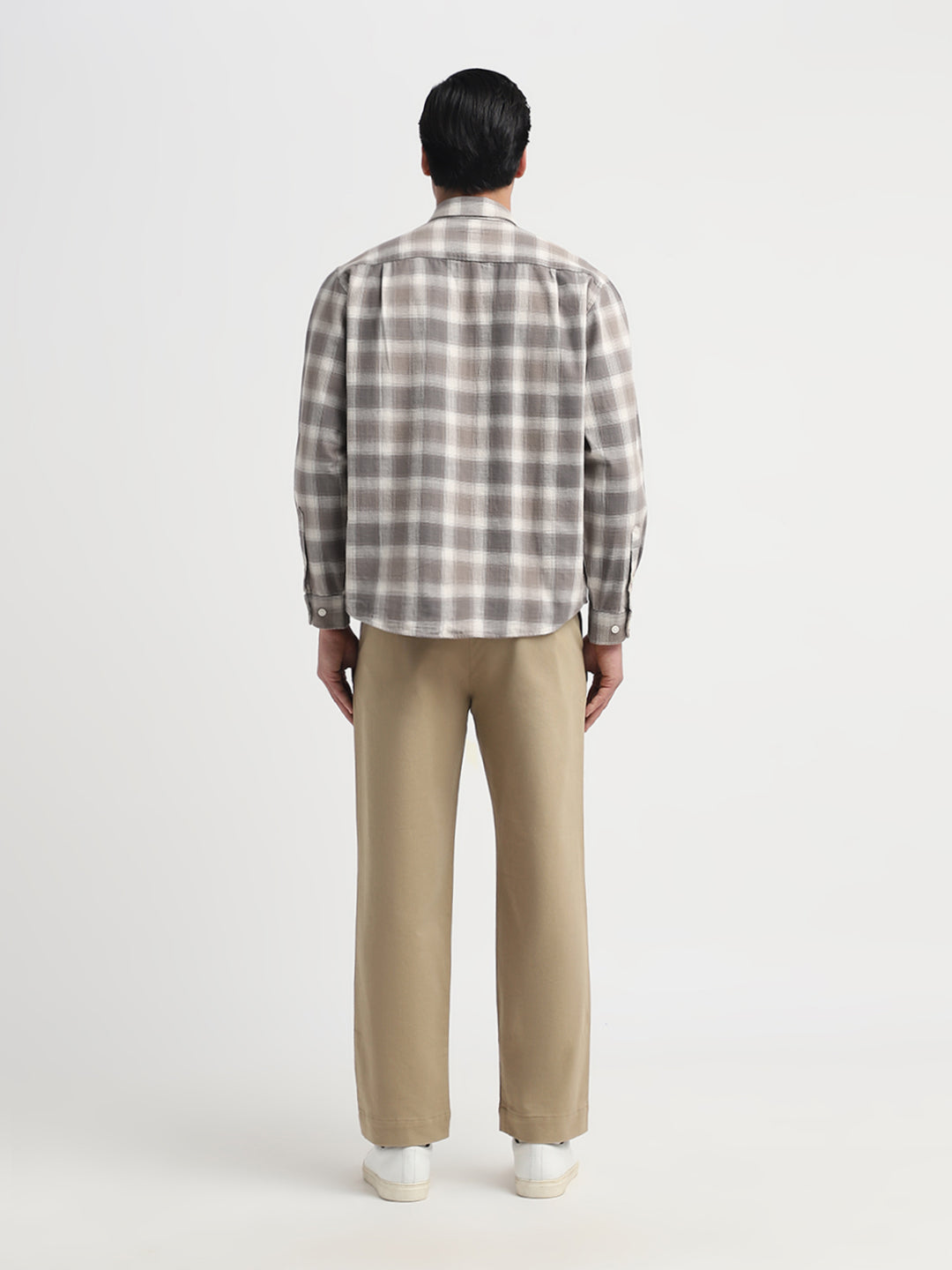 Spread Collar Check Shirt