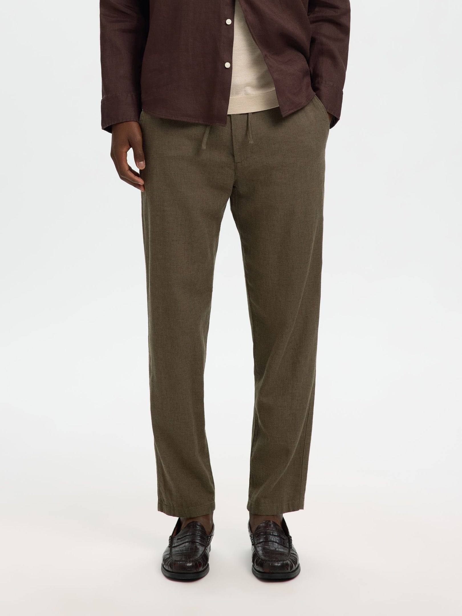 Slim Fit Linen Blend Pants