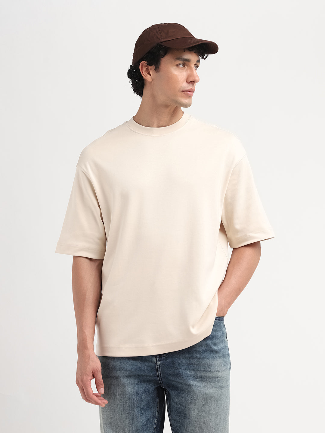 O-Neck Relaxed Fit T-shirt - Beige