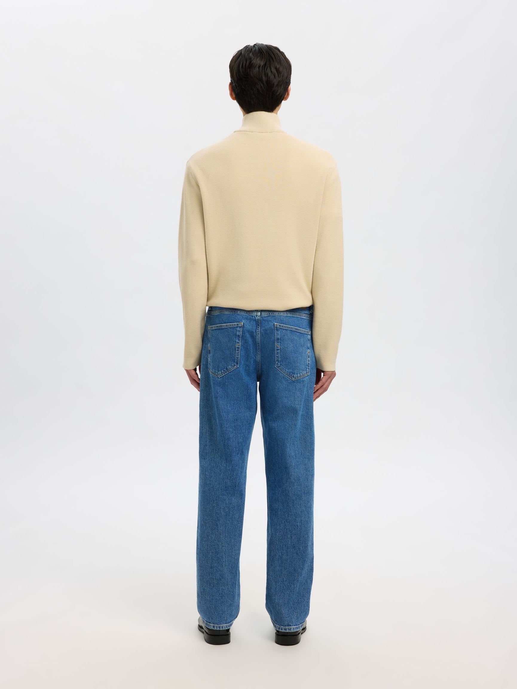Organic Cotton Straight Fit Jeans