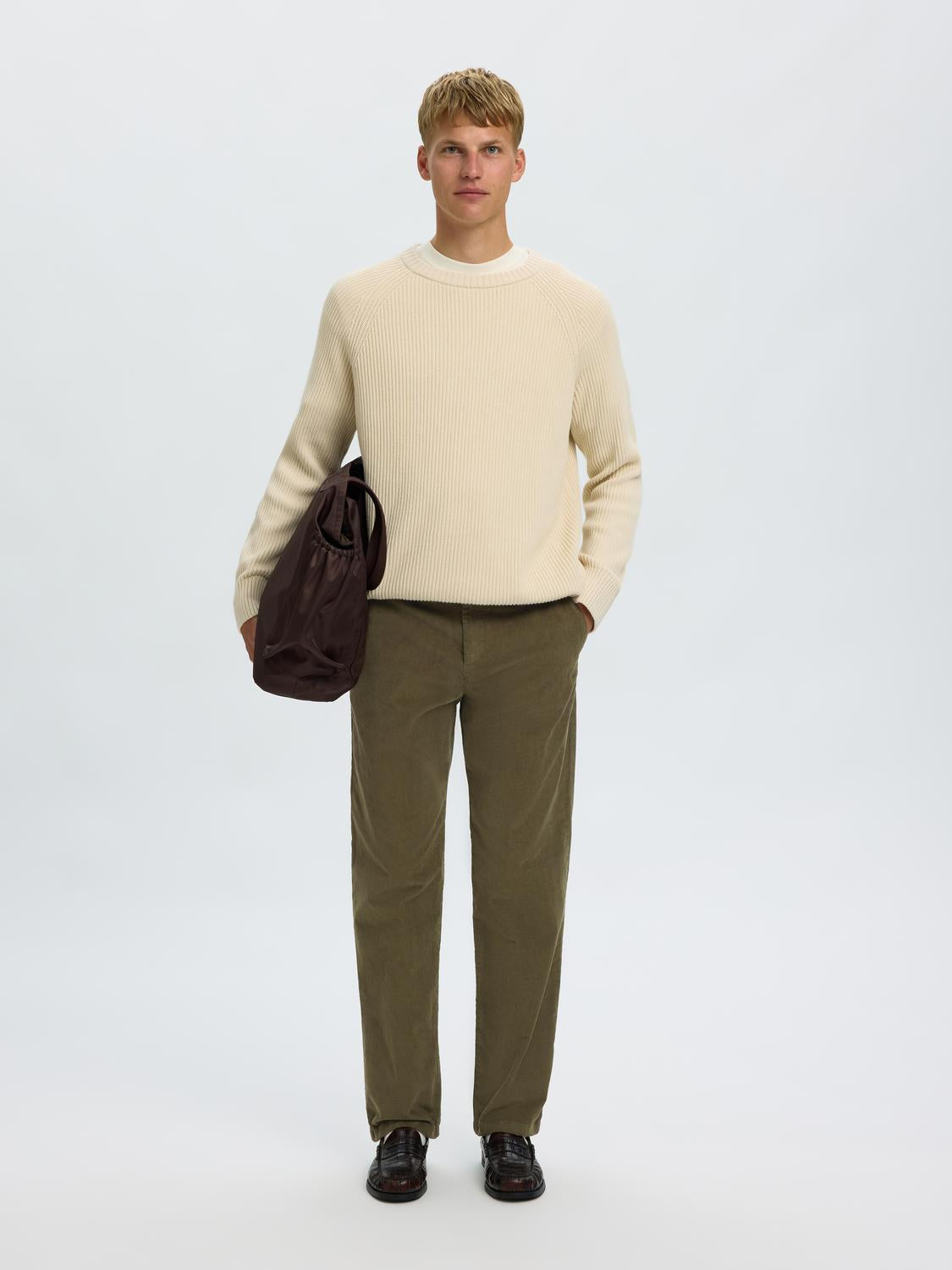 Green Straight Fit Pants
