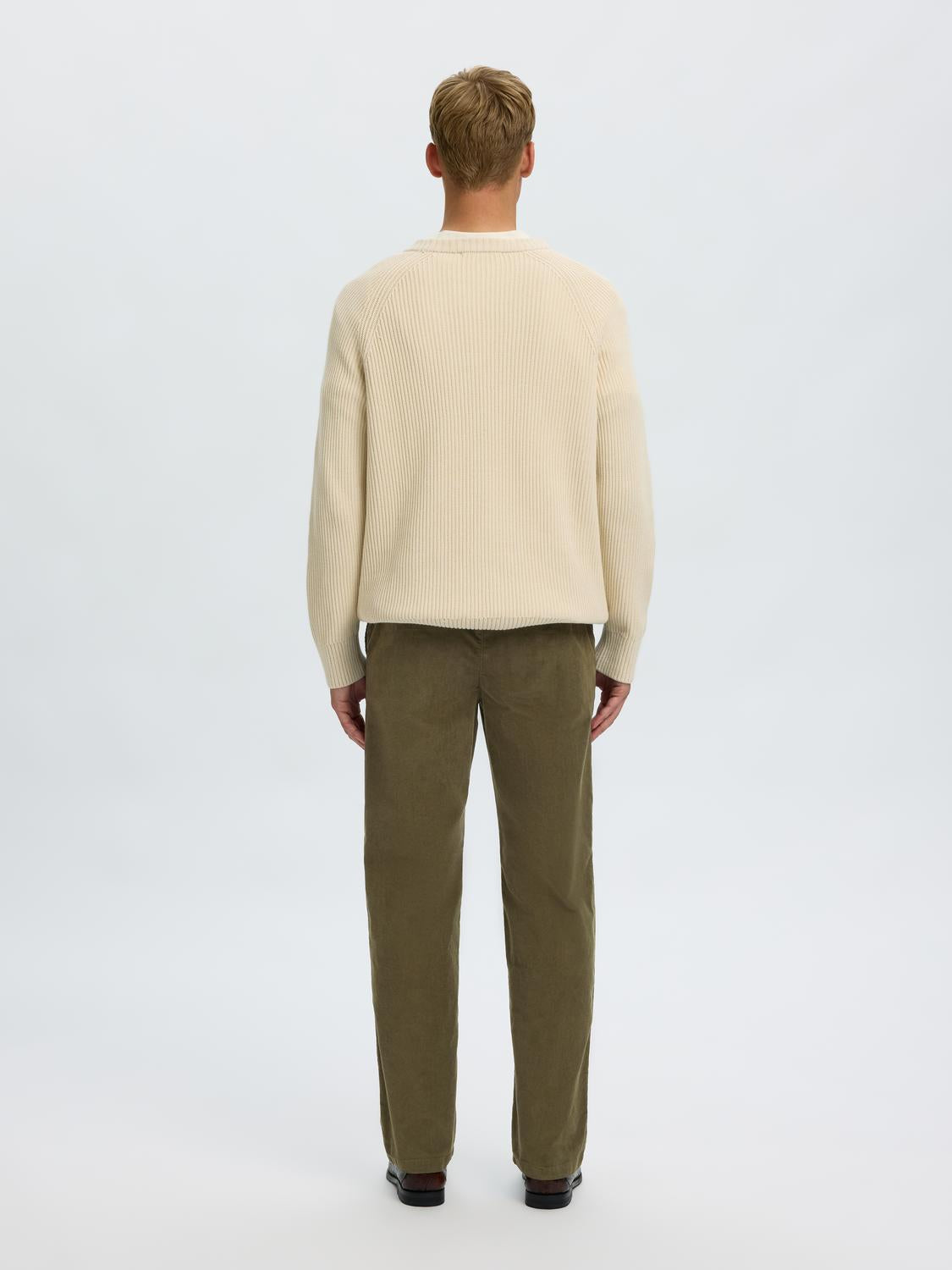 Green Straight Fit Pants