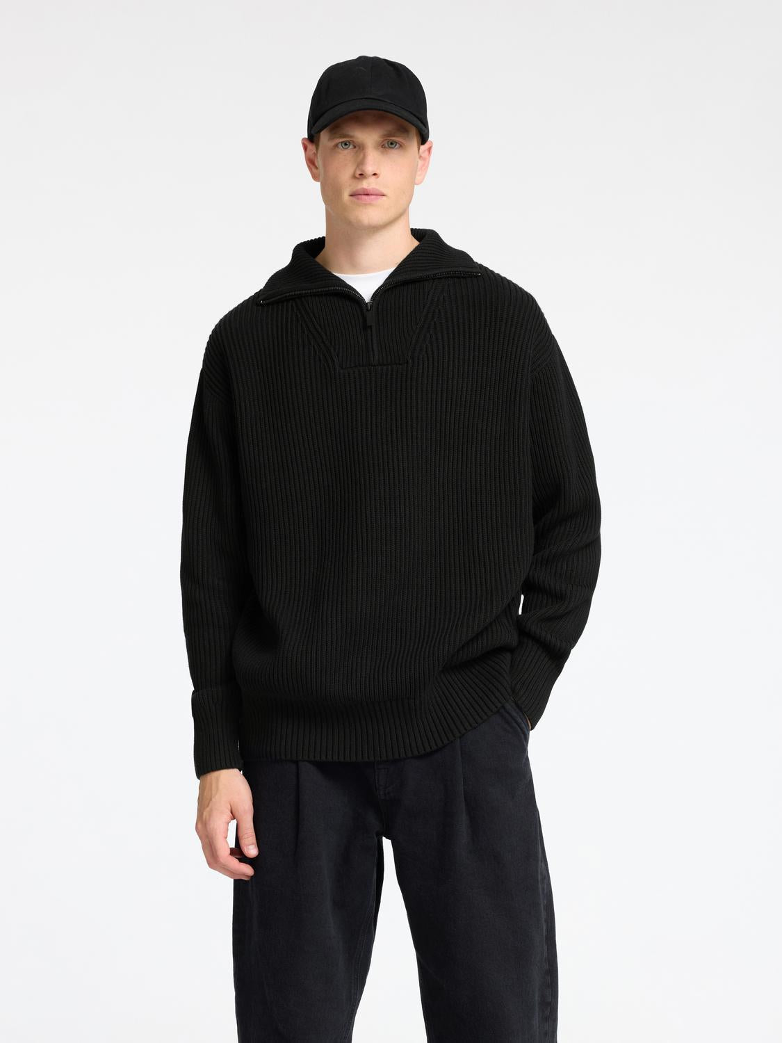 Black Half Zip Knitted Pullover