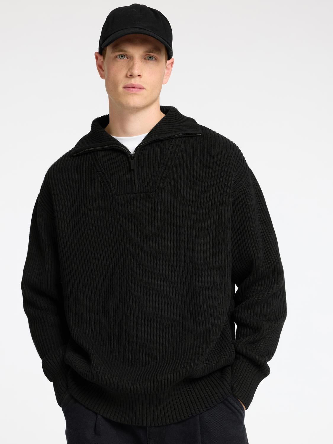 Black Half Zip Knitted Pullover