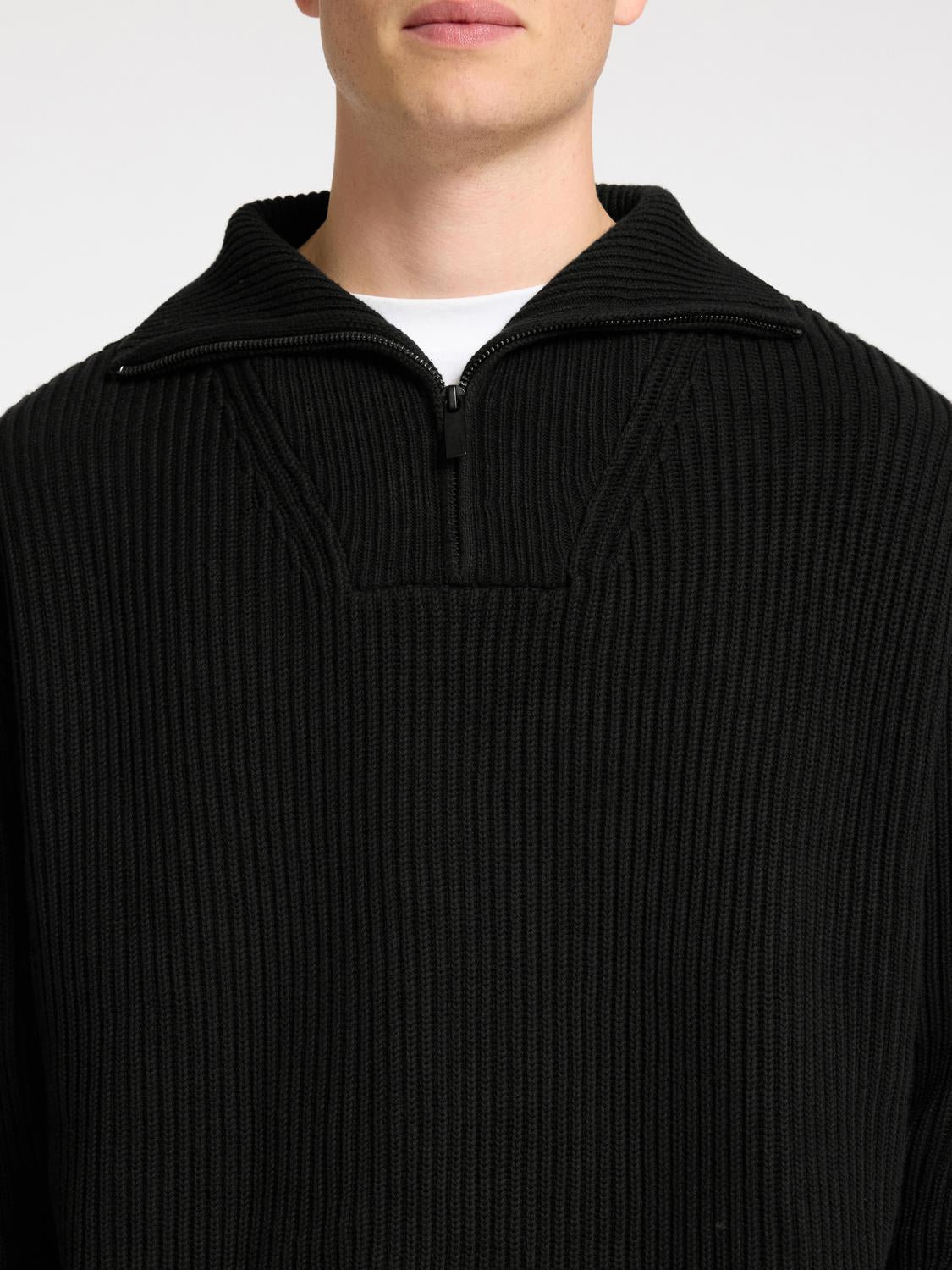 Black Half Zip Knitted Pullover