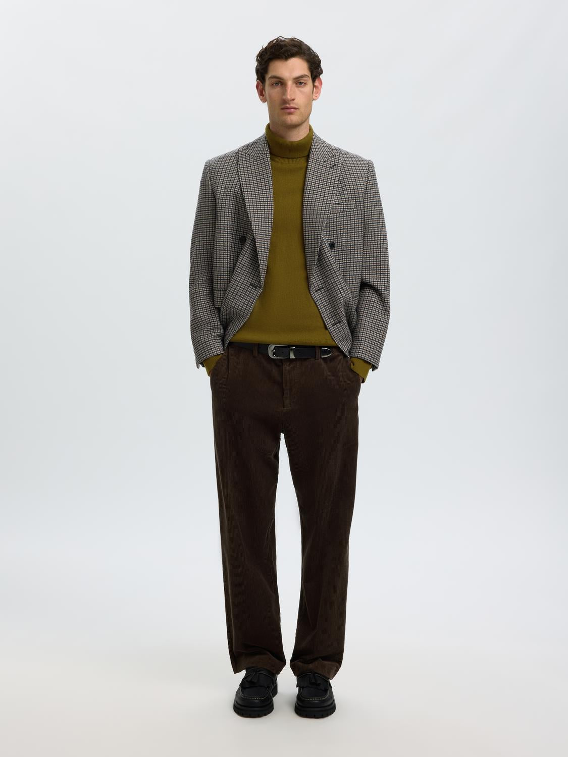 Merino Wool Roll Neck Pullover